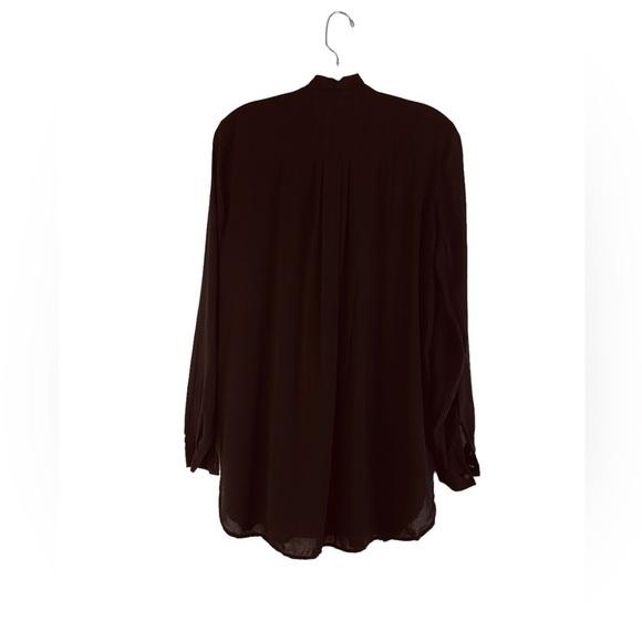 LOFT Pleated Half Button Front Flowy Lightweight Top Size Small - Picture 9 of 9